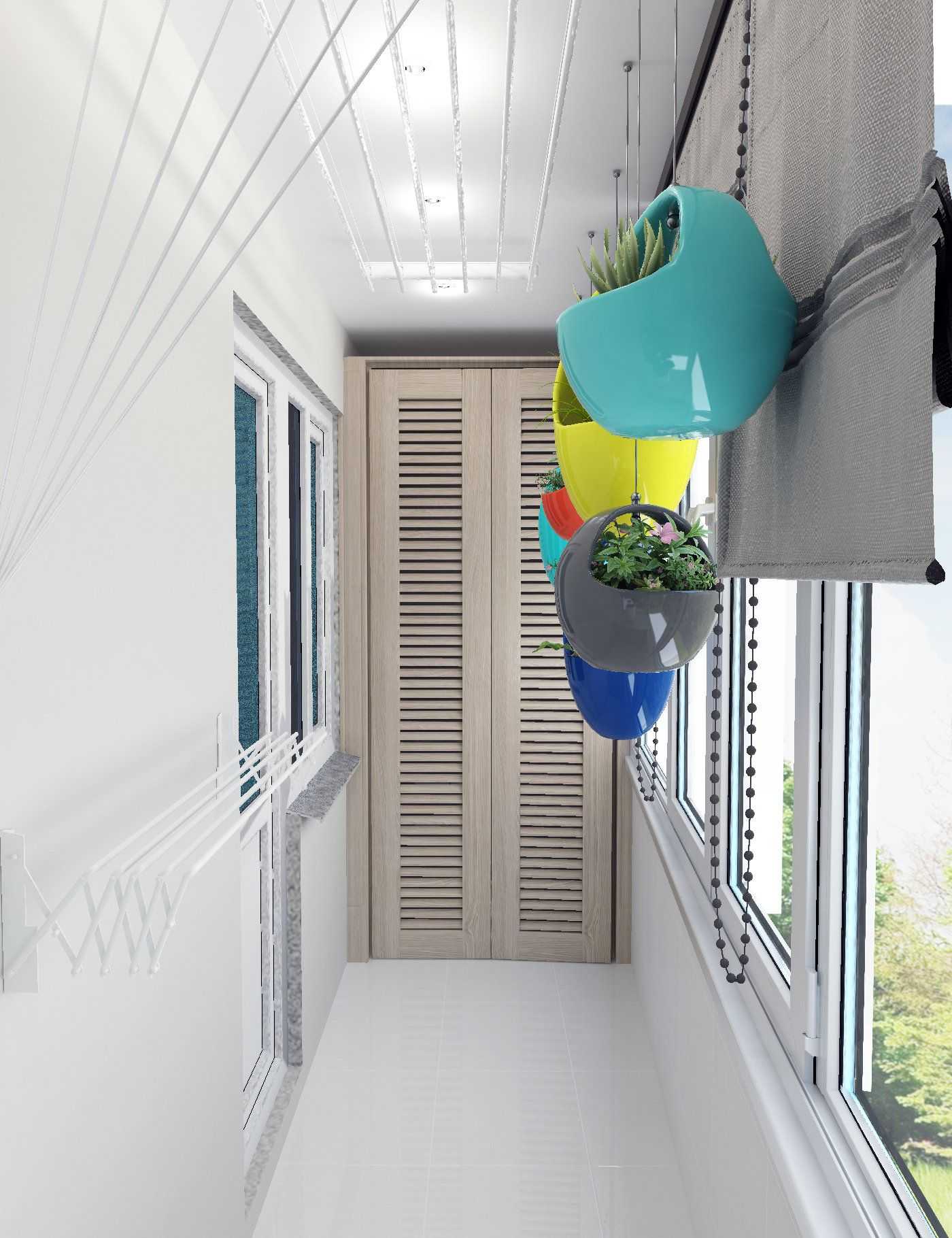 Просто и практично: потолочная сушилка для белья на балкон