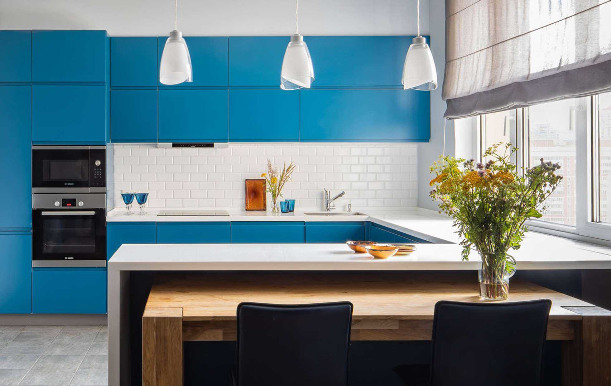 Кухни сток. Кухня синяя бирюза икеа. Кухня в стиле Скандинавия бирюза. Кухня в бирюзовом цвете. Кухня в синем цвете.