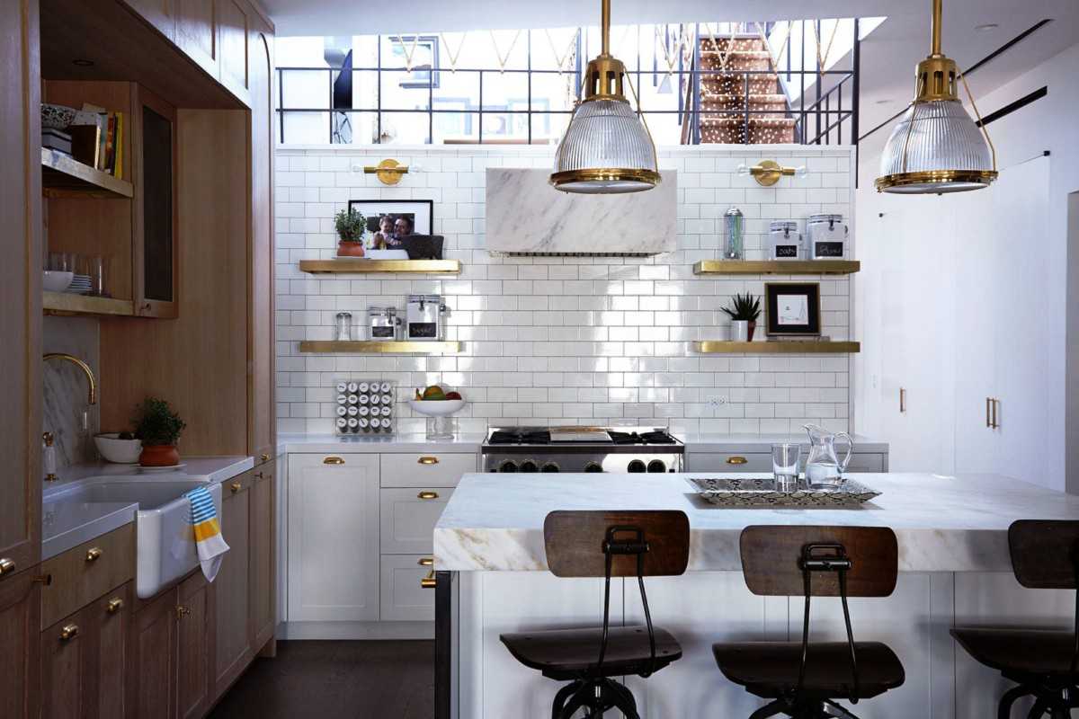 Дизайн интерьера в стиле лофт: отделка стен кухни-гостиной, зала, элементы декора
 - 55 фото
