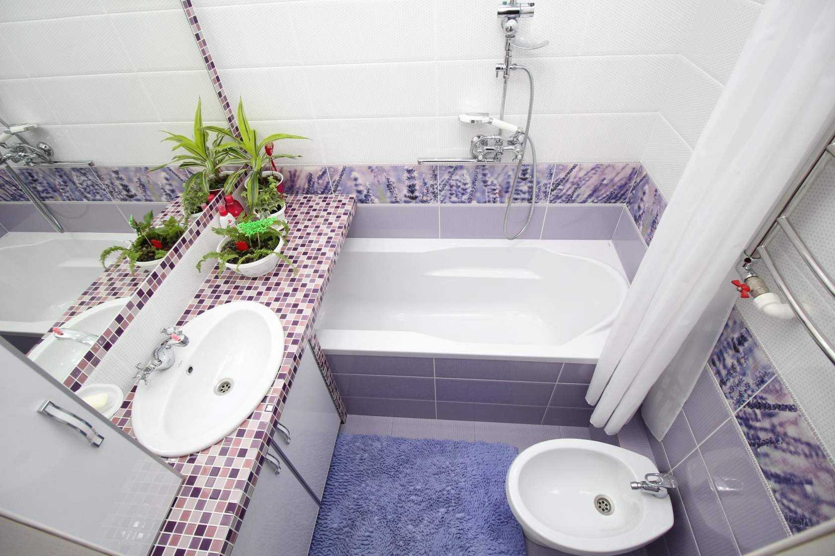 Какой цвет плитки выбрать для маленькой ванной комнаты фото дизайн